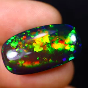 Opale noir (fumée) d'Ethiopie cabochon Top Grade 12,26cts
