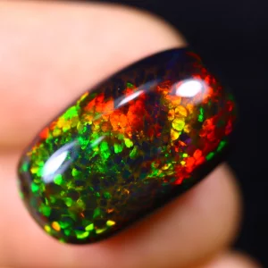 Opale noir (fumée) cabochon Top Grade 18,22cts