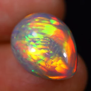 Opale welo d'Ethiopie cabochon Top Grade 8,19cts