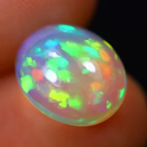 Opale welo d'Ethiopie cabochon ovale 2,85cts