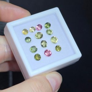 lot de tourmalines facettée joaillerie