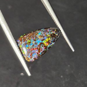 Opale boulder du Queensland naturelle Australie multicolore