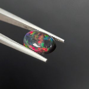 Opale noir fumée smocked cabochon naturelle Ethiopie