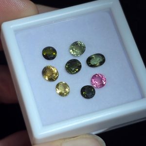lot de tourmalines naturelles d'Afghanistan