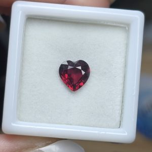 Grenat R70 Rhodolite naturel